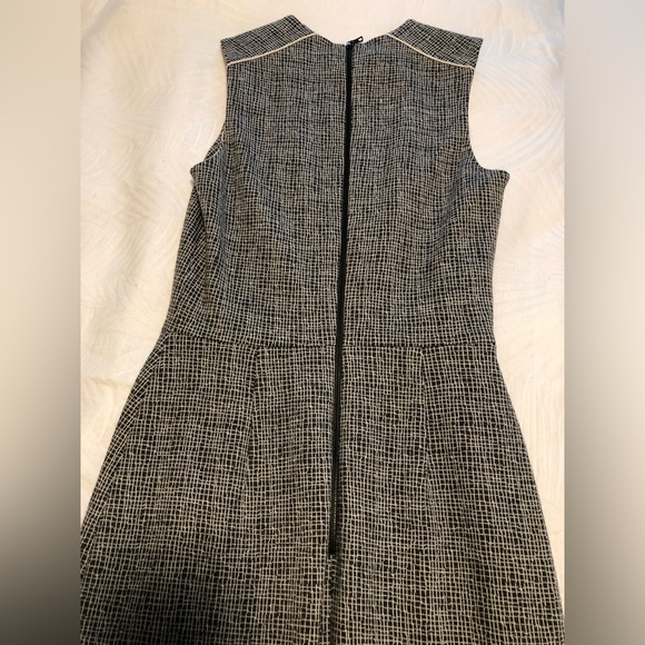 Judith & Charles -size 0 beautiful sheath dress - Picture 8 of 8